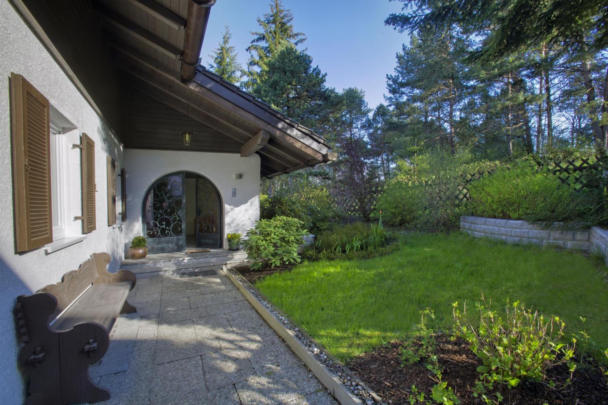 Ferienhaus Alpenjuwel Гармиш-Партенкирхен Екстериор снимка